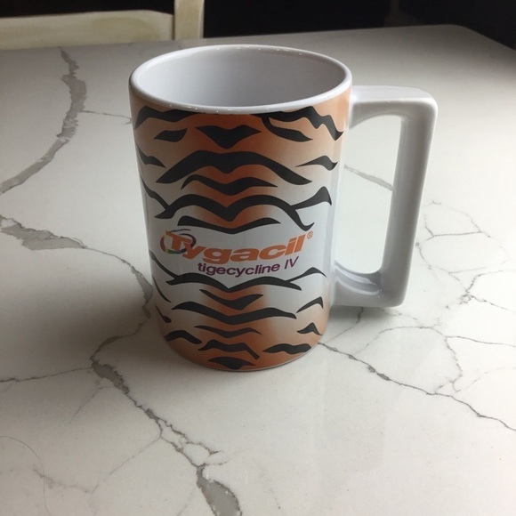 TYGACIL Pharmaceuticals Drug Rep Ceramic Coffee Mug Cup Collectable 14 Oz - Picture 6 of 6